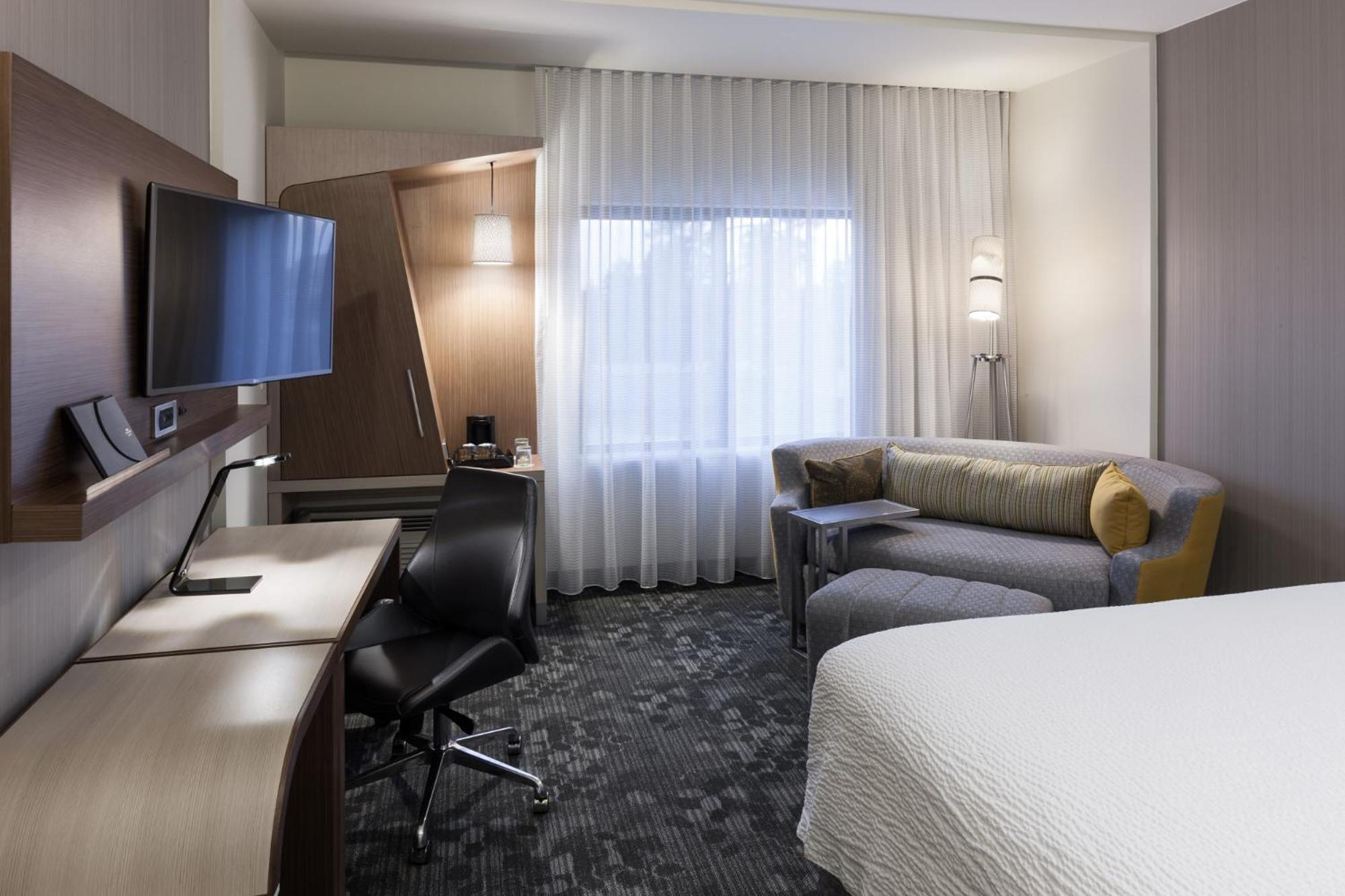 Готель Courtyard By Marriott Houston North/Shenandoah Зе-Вудлендс Екстер'єр фото