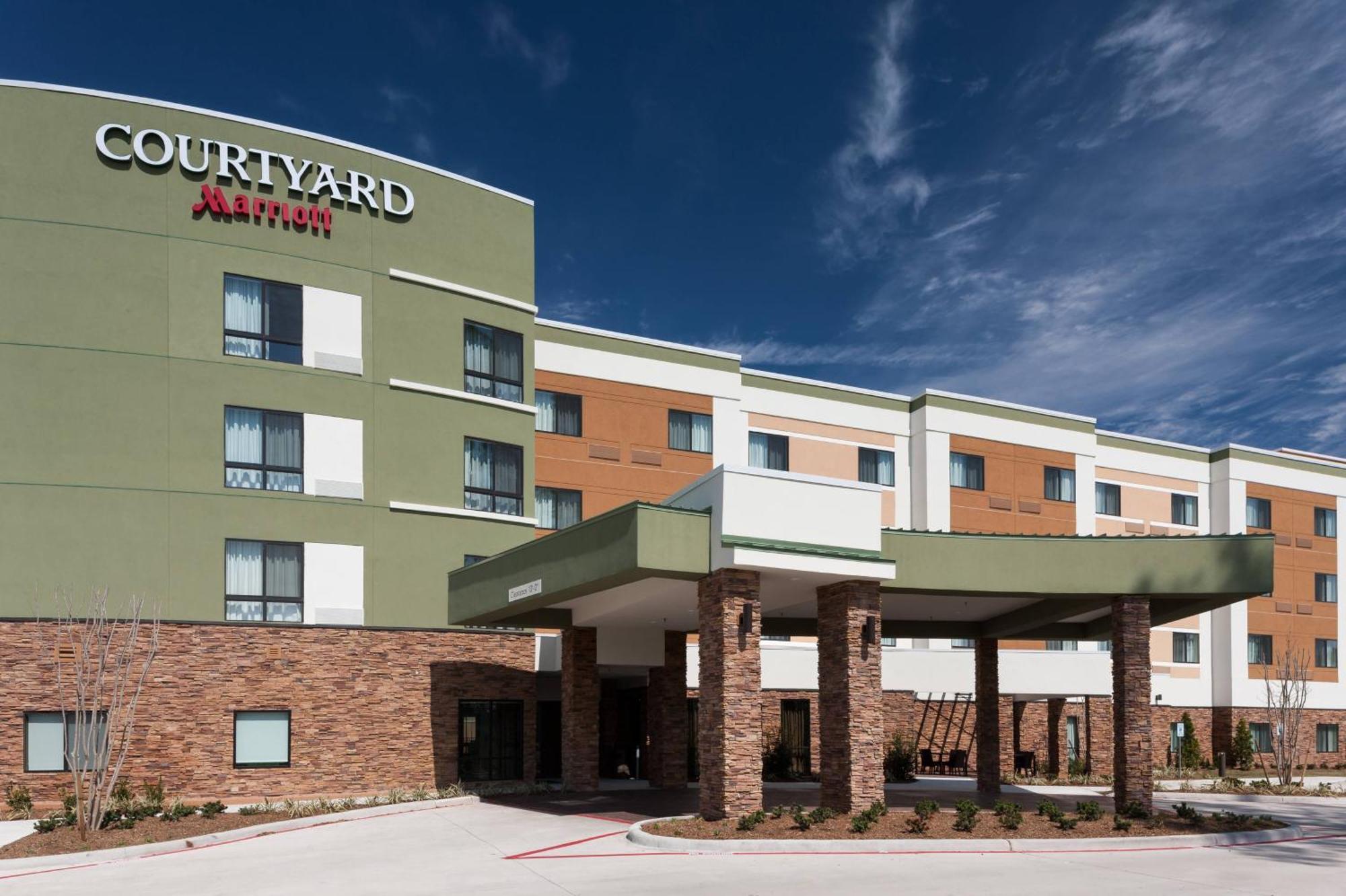 Готель Courtyard By Marriott Houston North/Shenandoah Зе-Вудлендс Екстер'єр фото