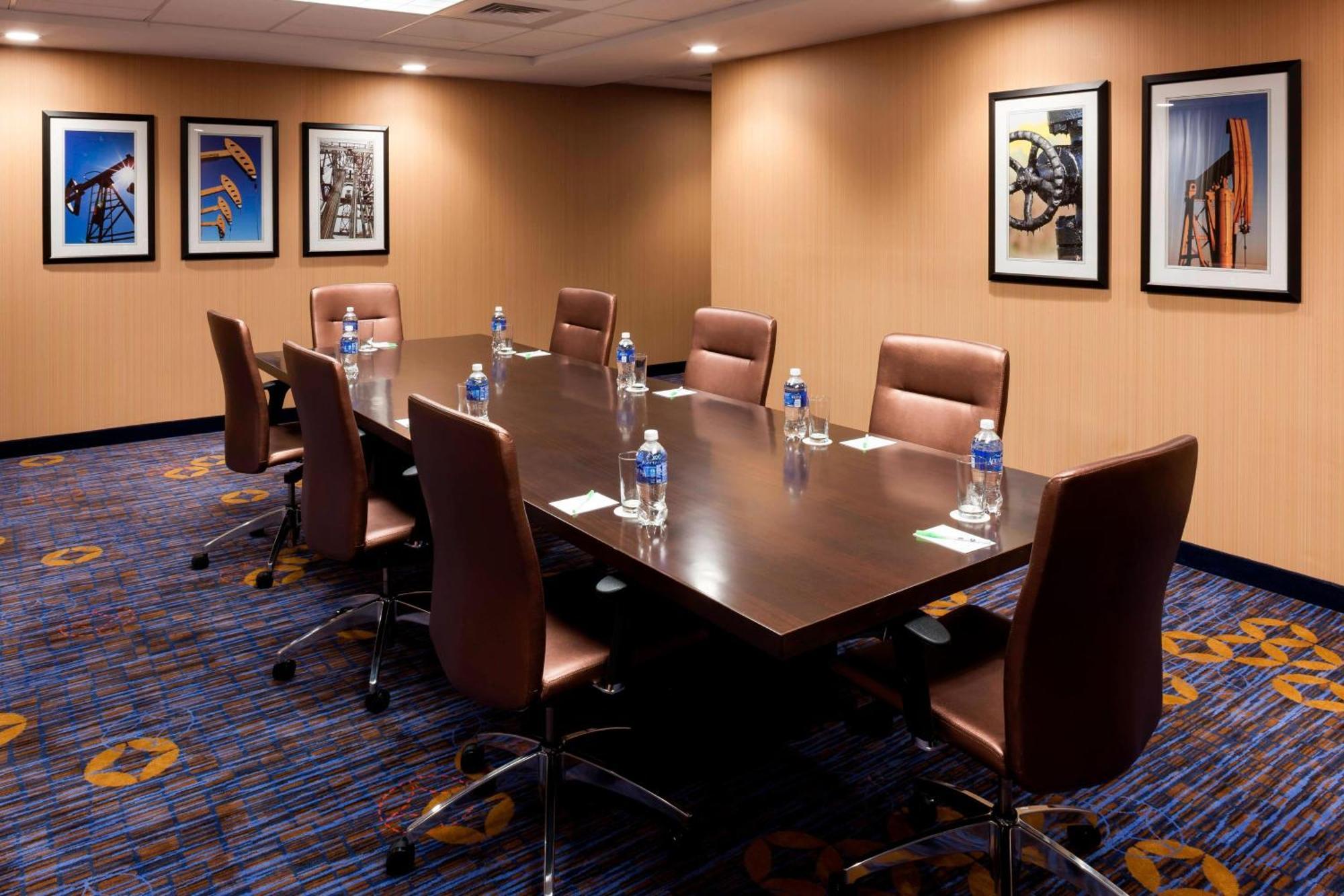 Готель Courtyard By Marriott Houston North/Shenandoah Зе-Вудлендс Екстер'єр фото